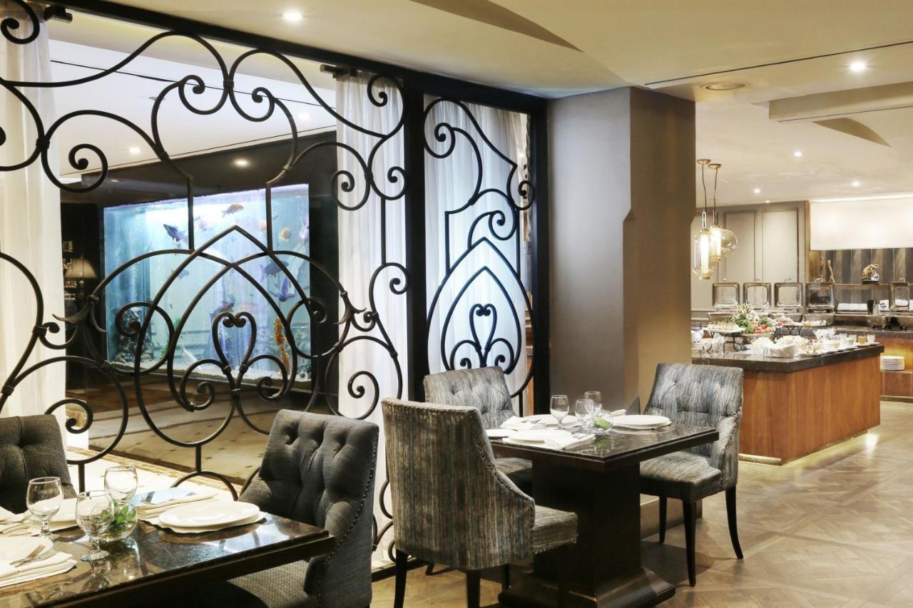Four Points By Sheraton Lahore Exterior foto