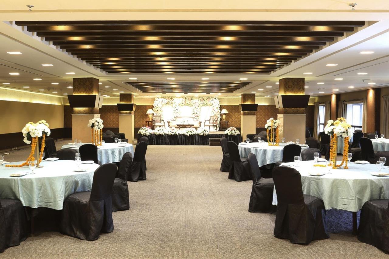 Four Points By Sheraton Lahore Exterior foto