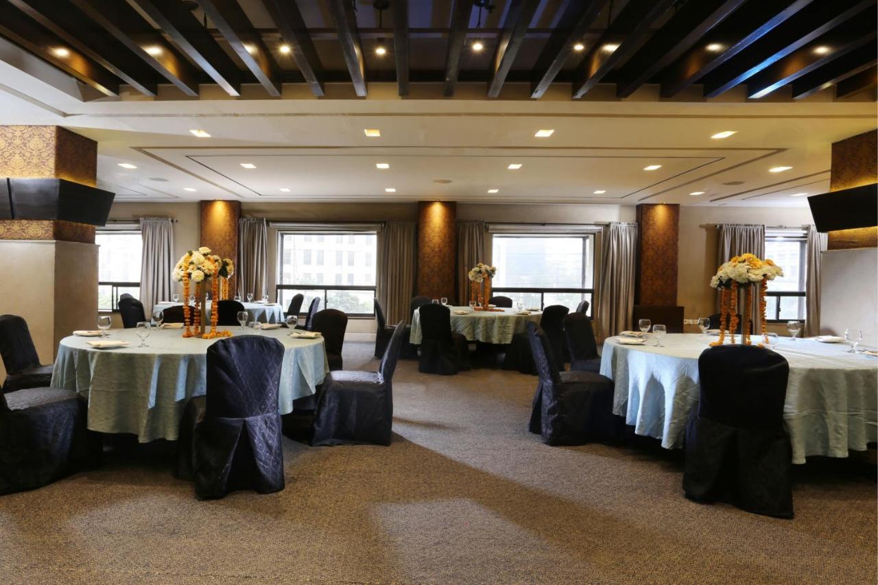 Four Points By Sheraton Lahore Exterior foto
