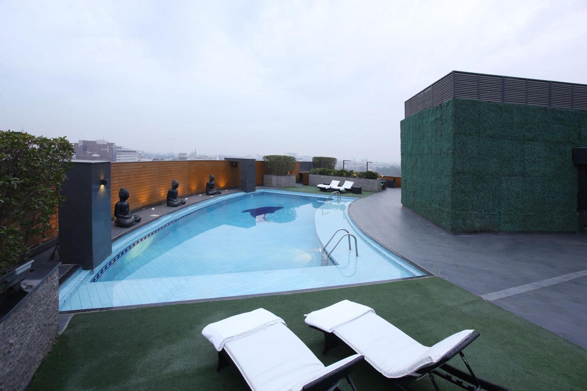 Four Points By Sheraton Lahore Exterior foto